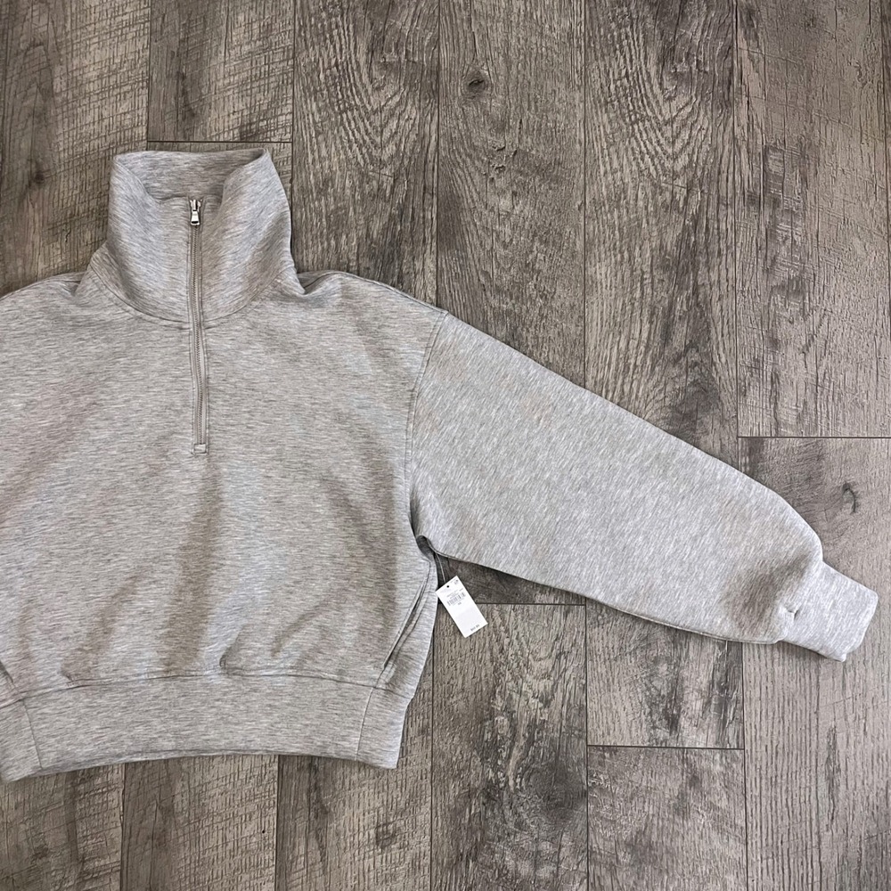 Old Navy Active Bounce Fleece Quarter Zip Pullover Gray Cropped Sweatshirt XS - Picture 4 of 9